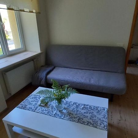 Ozolu Gatve 2- No Cesim 7 Km Apartment Janmuiza Luaran gambar